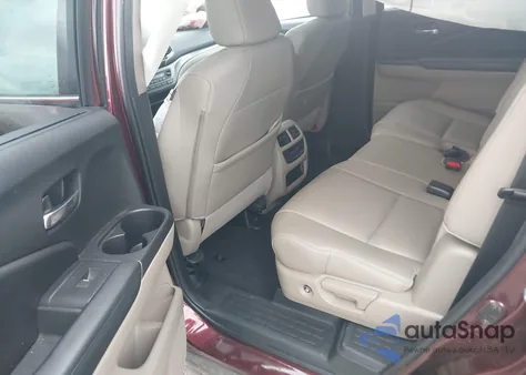 2021 Honda Pilot 2Wd Ex-L from USA, damaged, VIN 5FNYF5H57MB008750